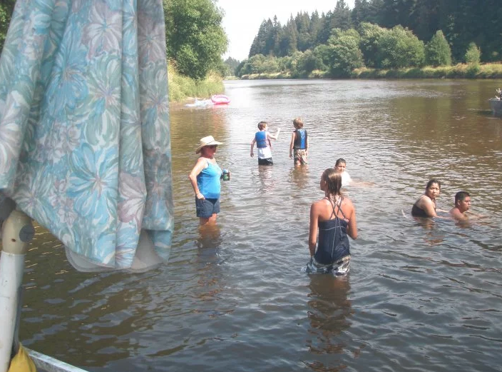 Pekin Ferry RV Park & Campground