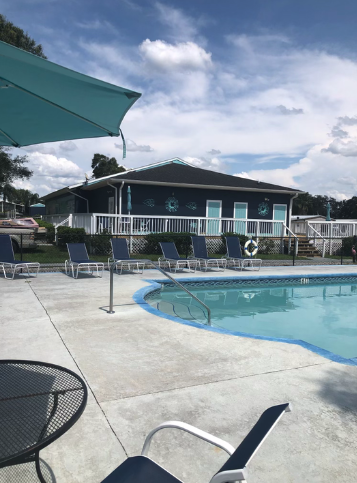 Country Aire Manor RV Park (Age Restricted 55+)