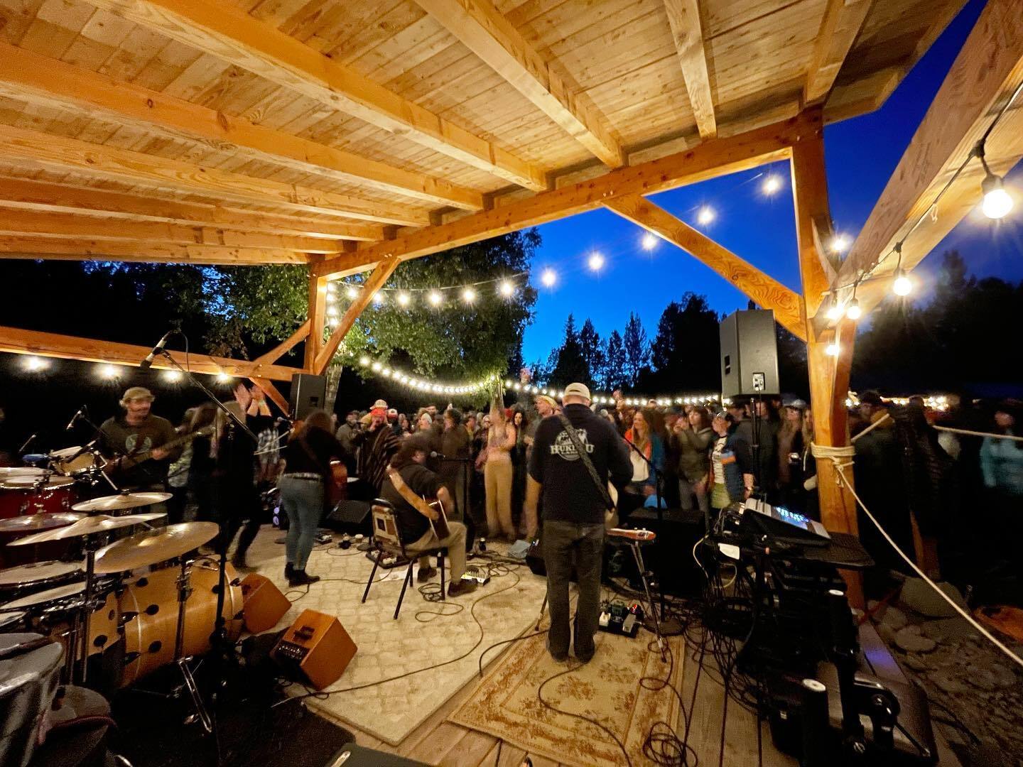 Coldwater Lodge & Market