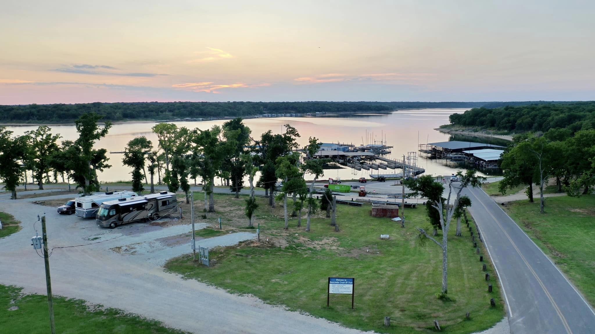 Buncombe Creek Marina RV Campground, Kingston, Oklahoma