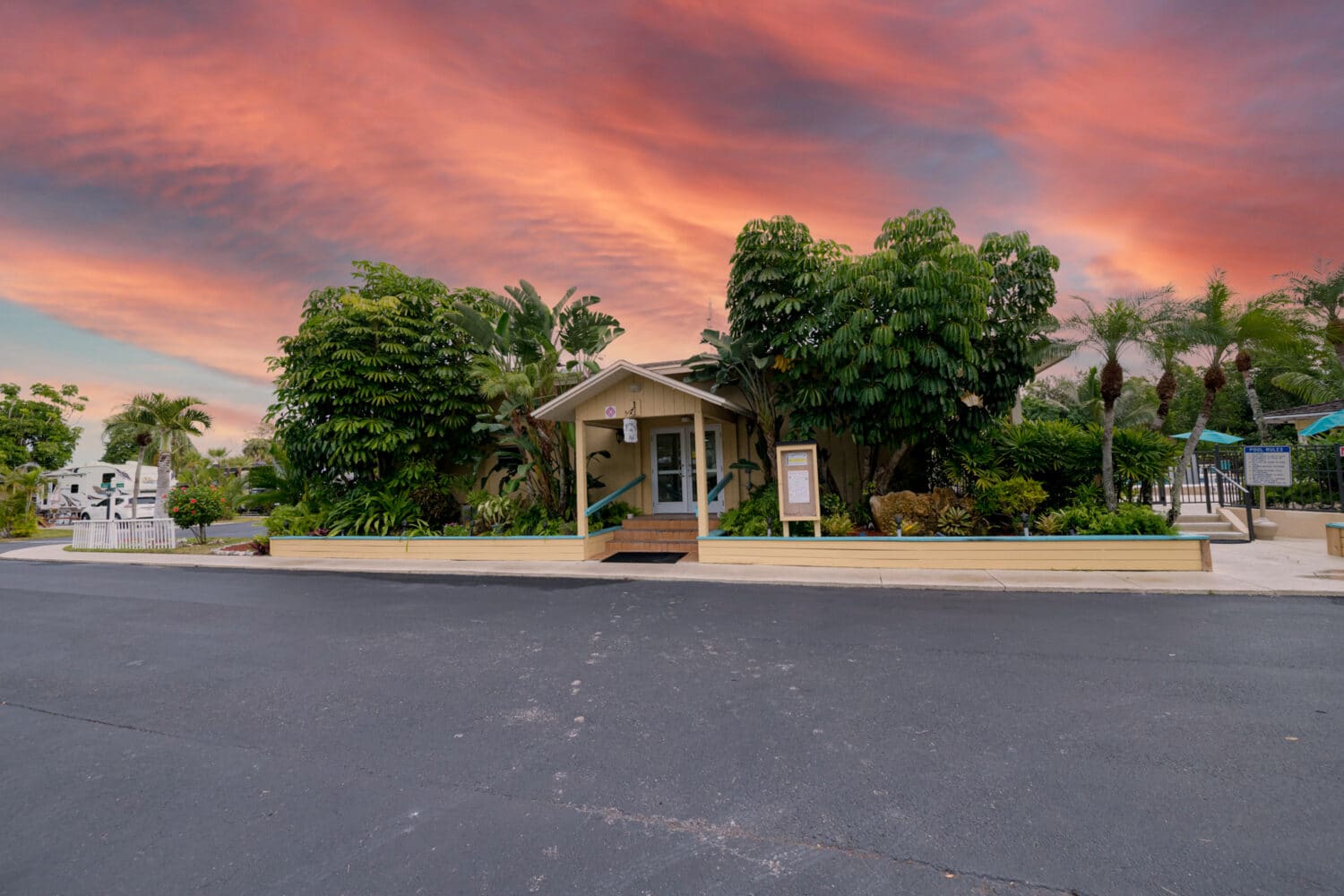 Northtide Naples RV Resort (Age Restricted 55+)