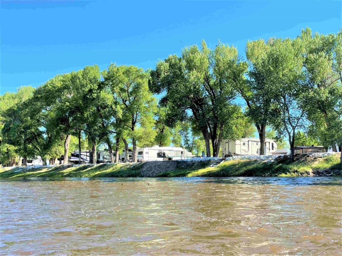 Deer Haven RV Park, Saratoga, Wyoming