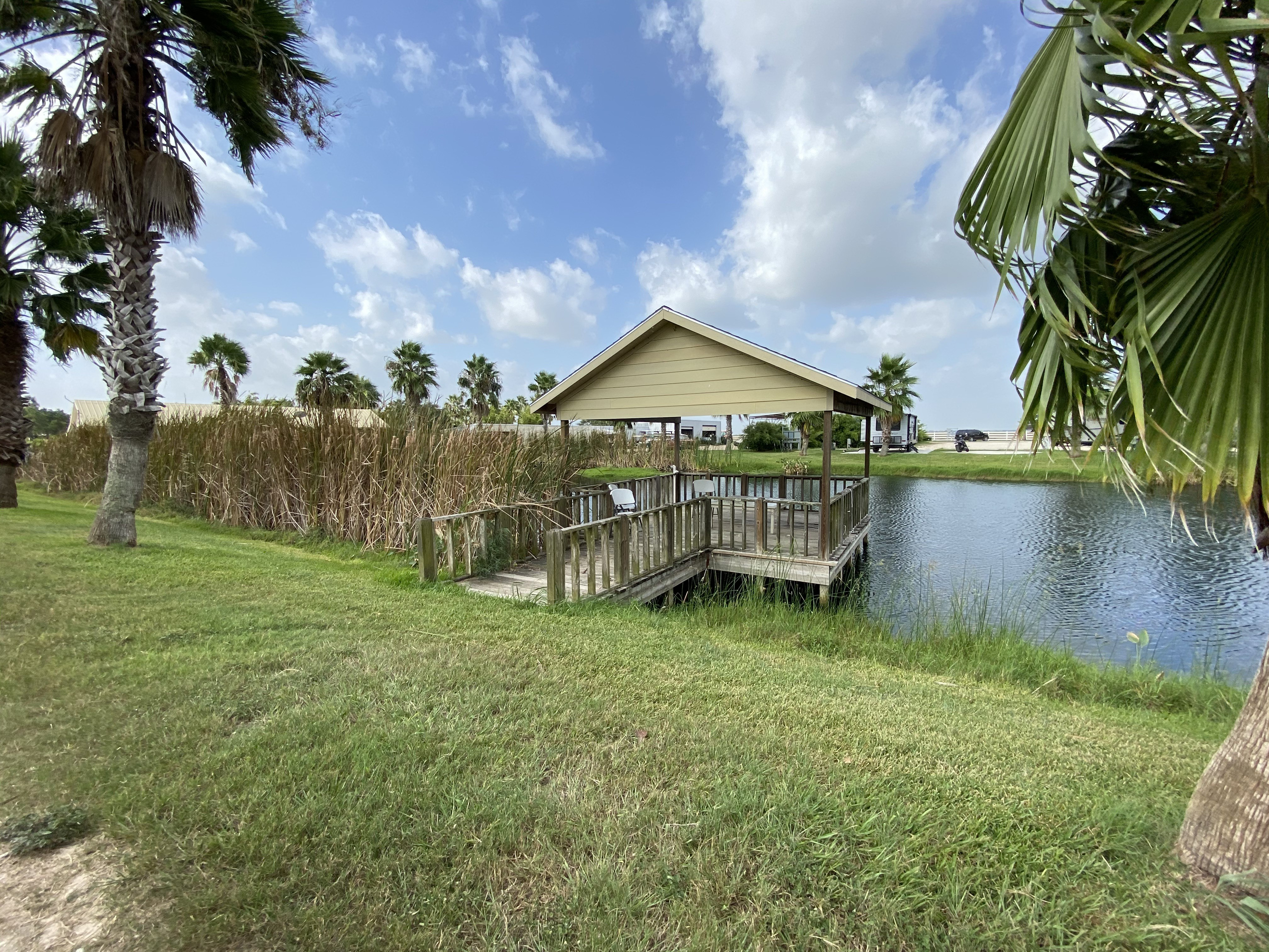 Twin Lakes RV Park, Edna, Texas