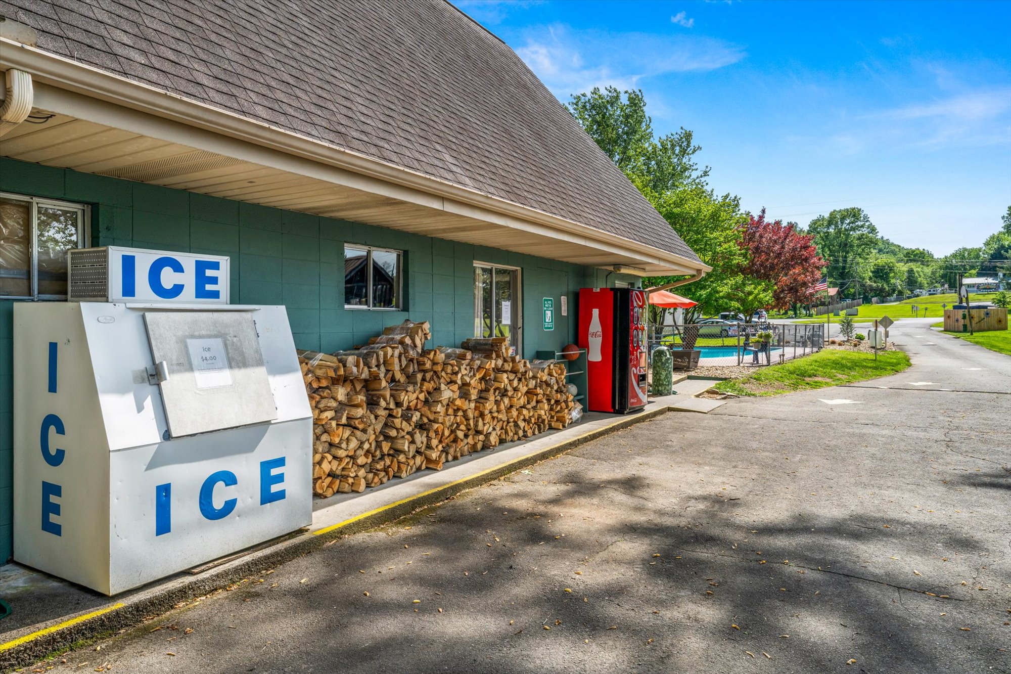 Mountaineer Campground, Townsend, Tennessee