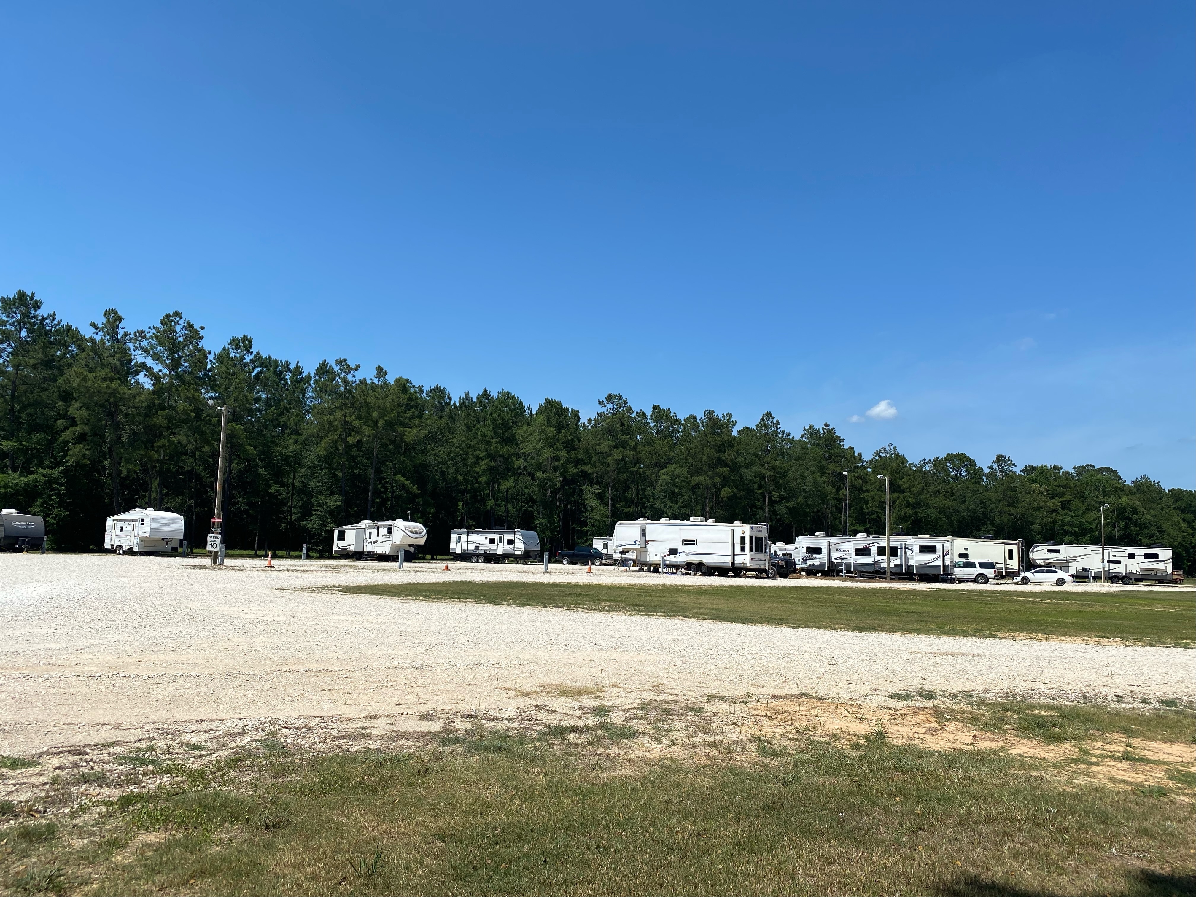 Country Pines RV Park