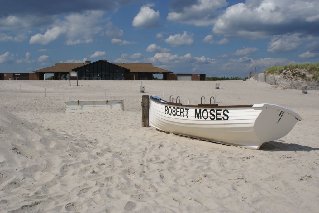 Robert Moses State Park (Long Island)