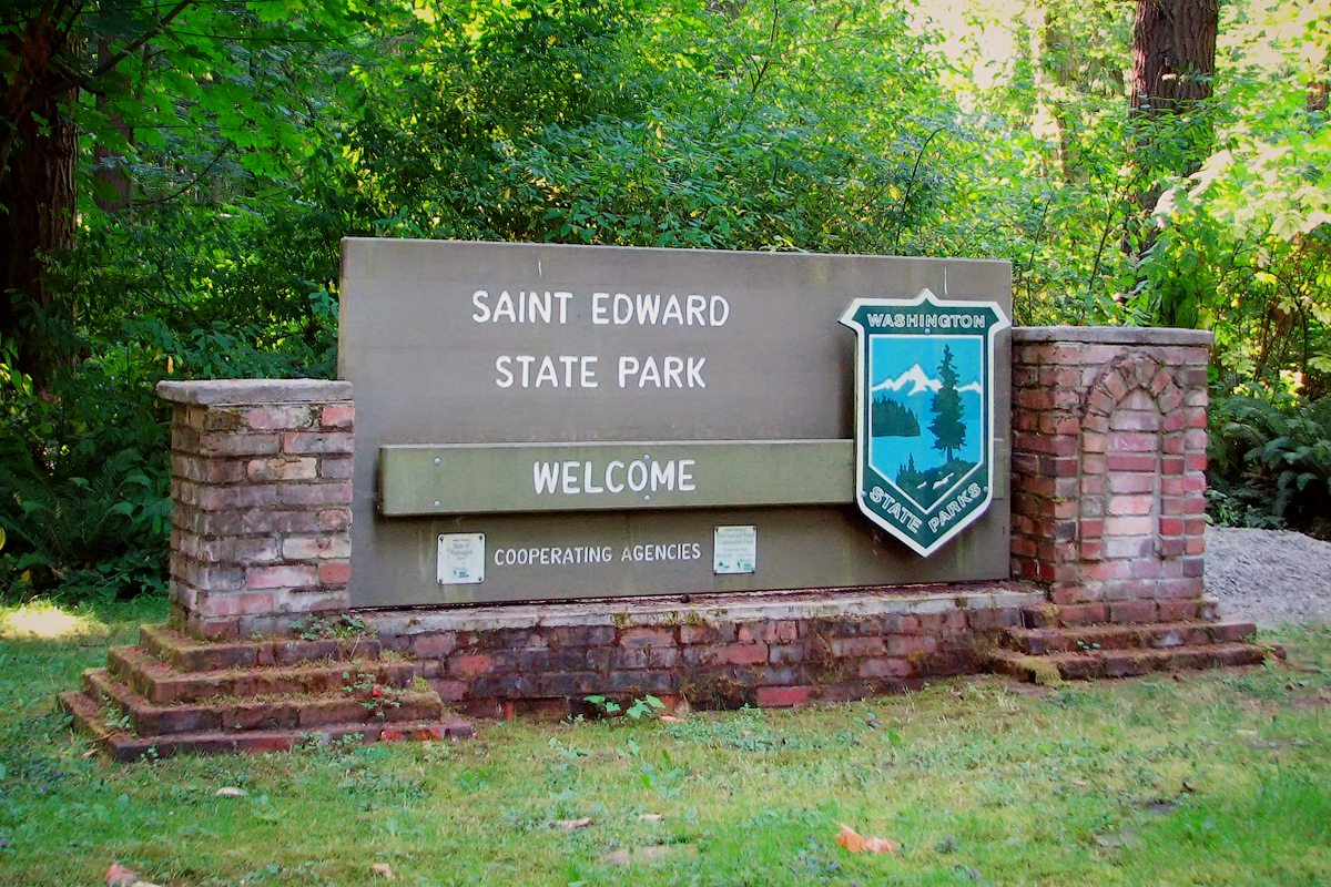 Saint Edward State Park
