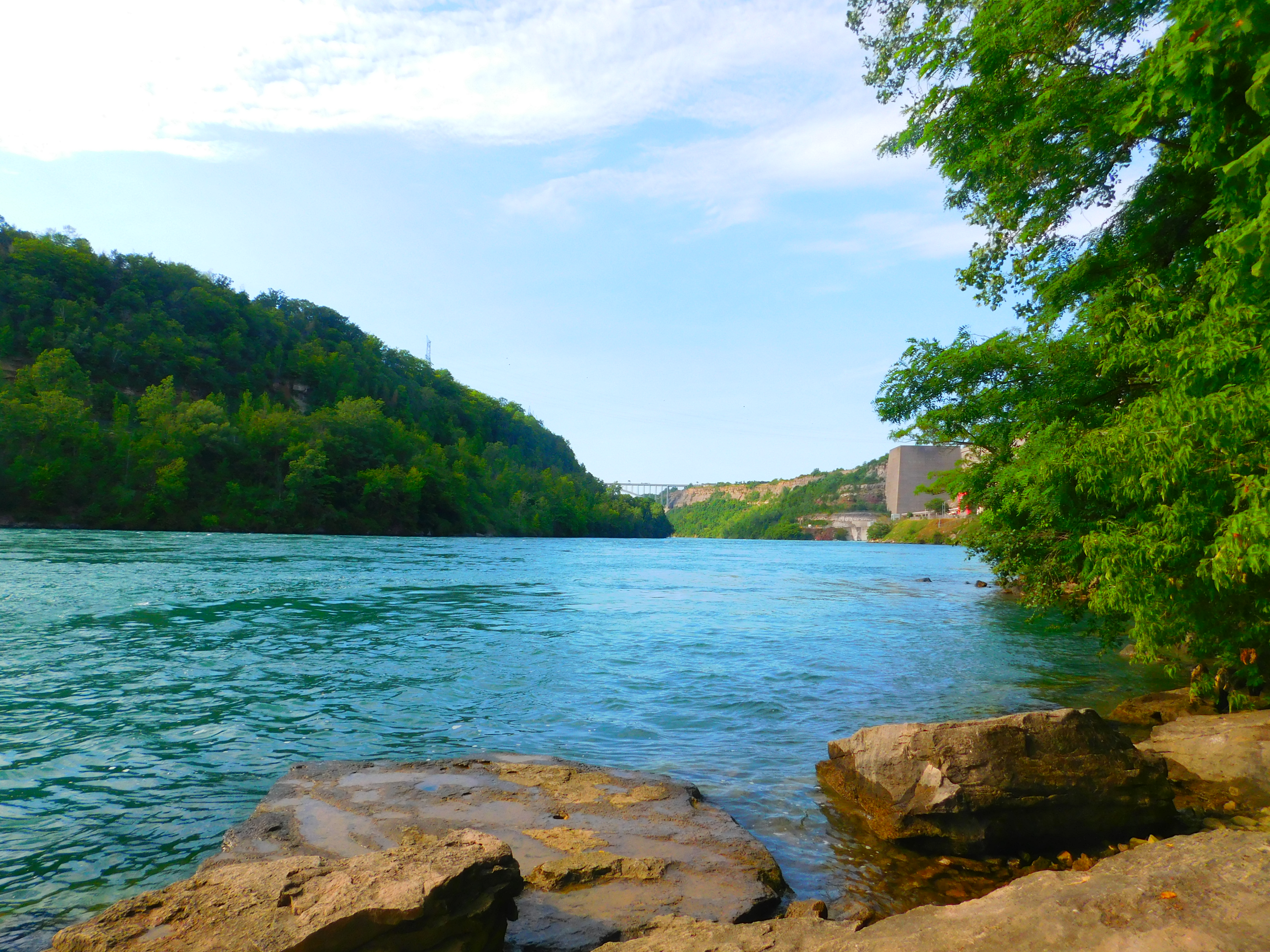 Devil's Hole State Park