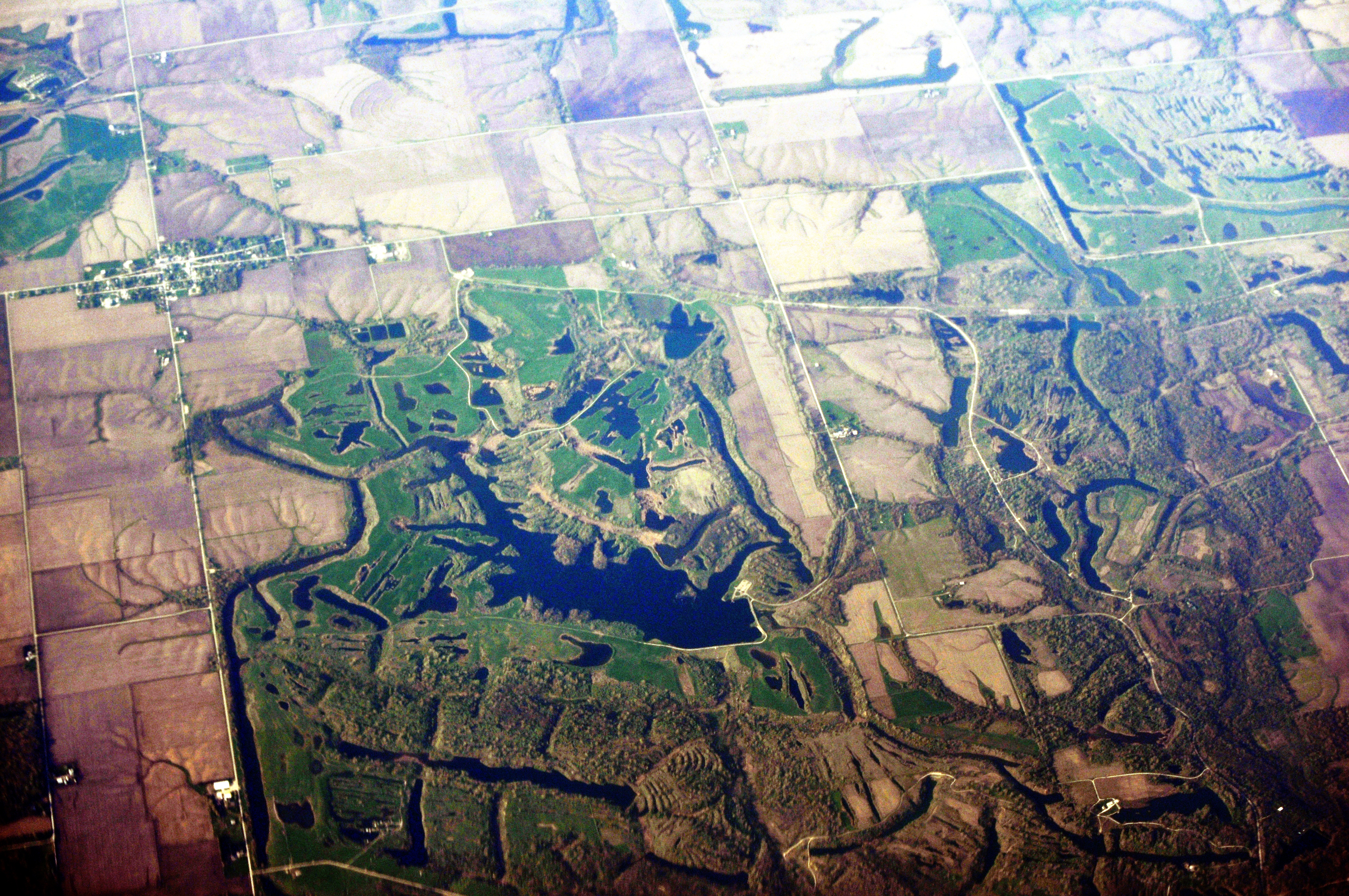 Snakeden Hollow State Fish and Wildlife Area State Park