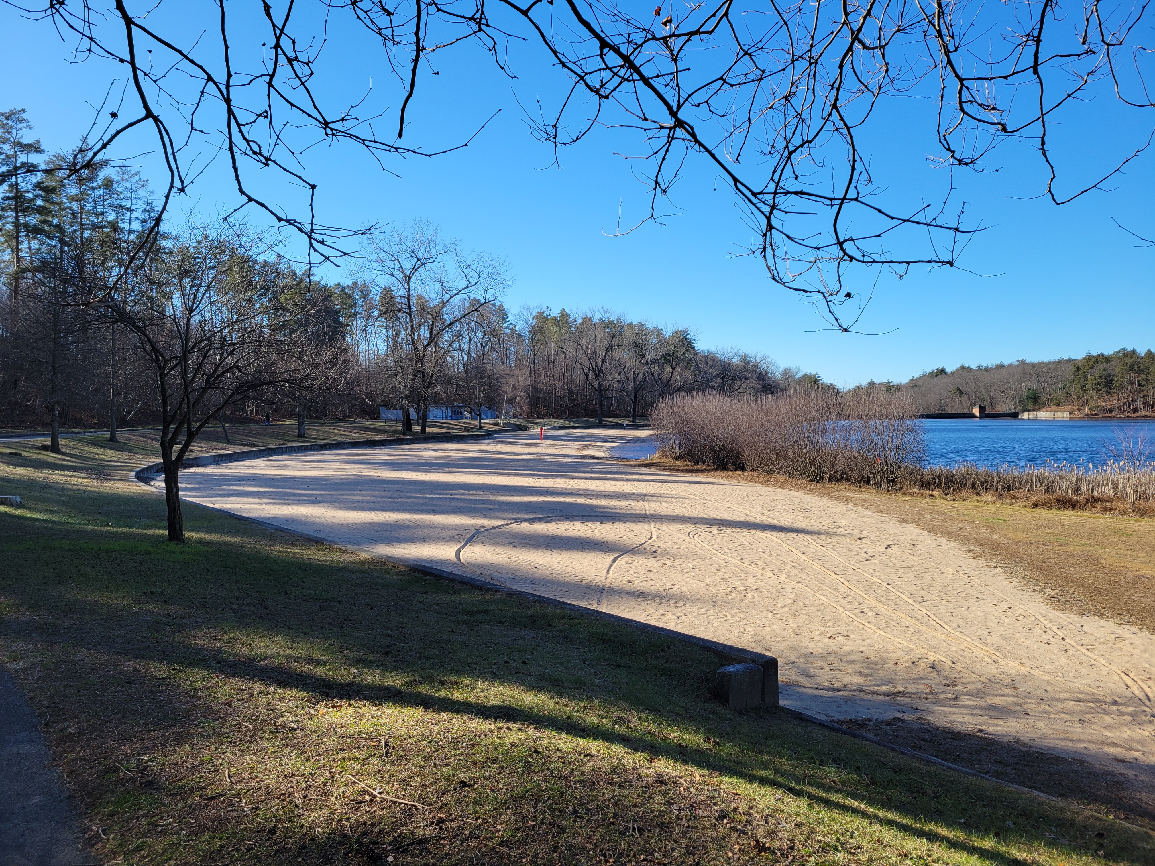 Chicopee Memorial State Park