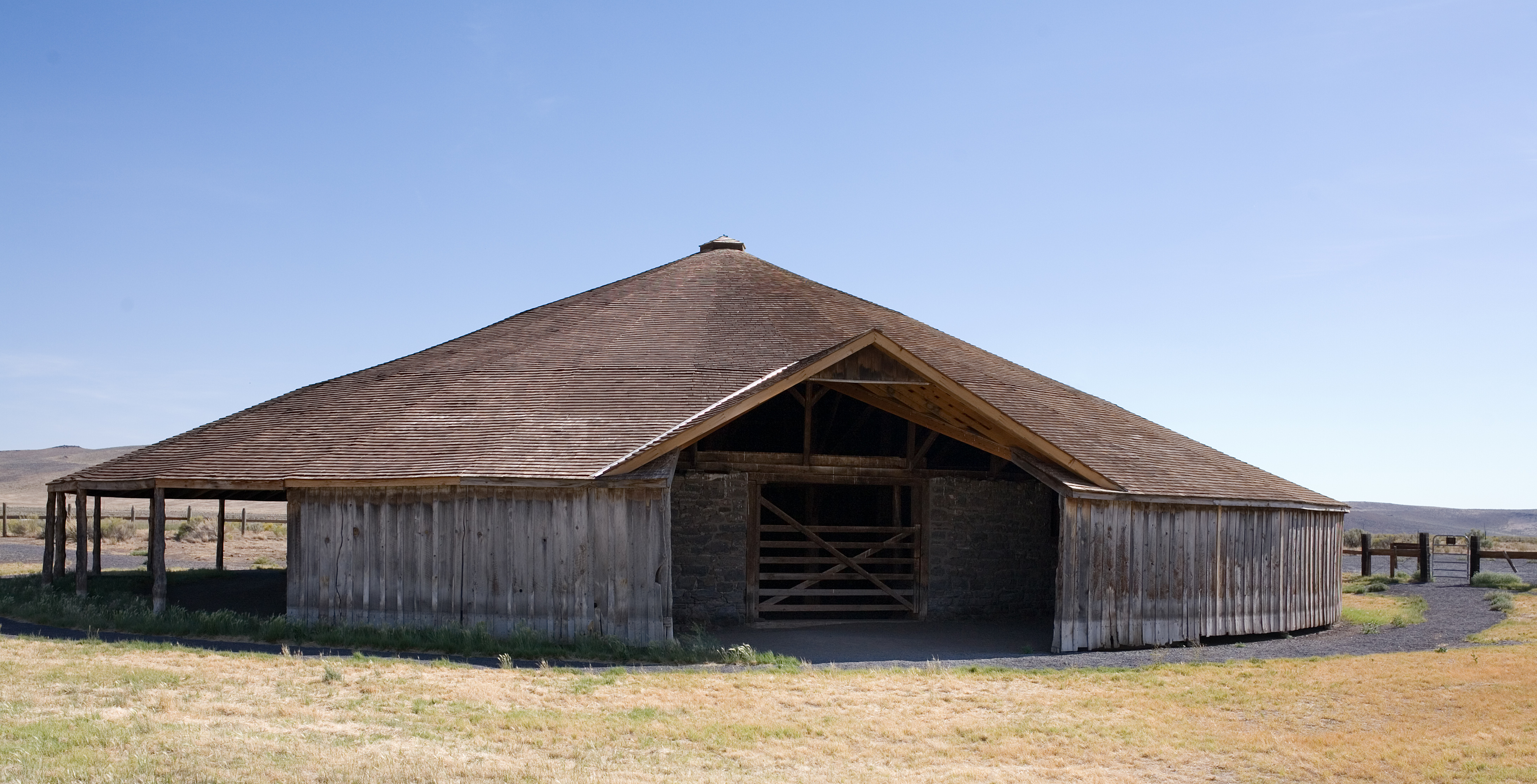 Pete French Round Barn State Heritage Site State Park