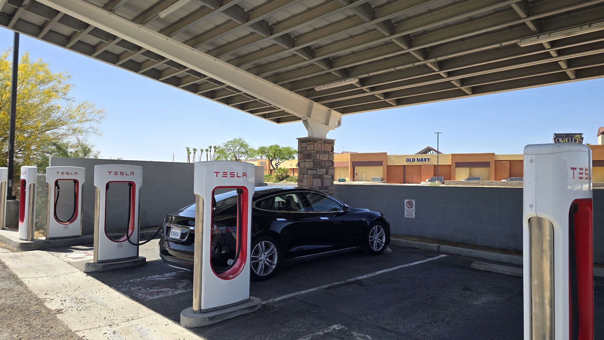 Tesla Supercharger
