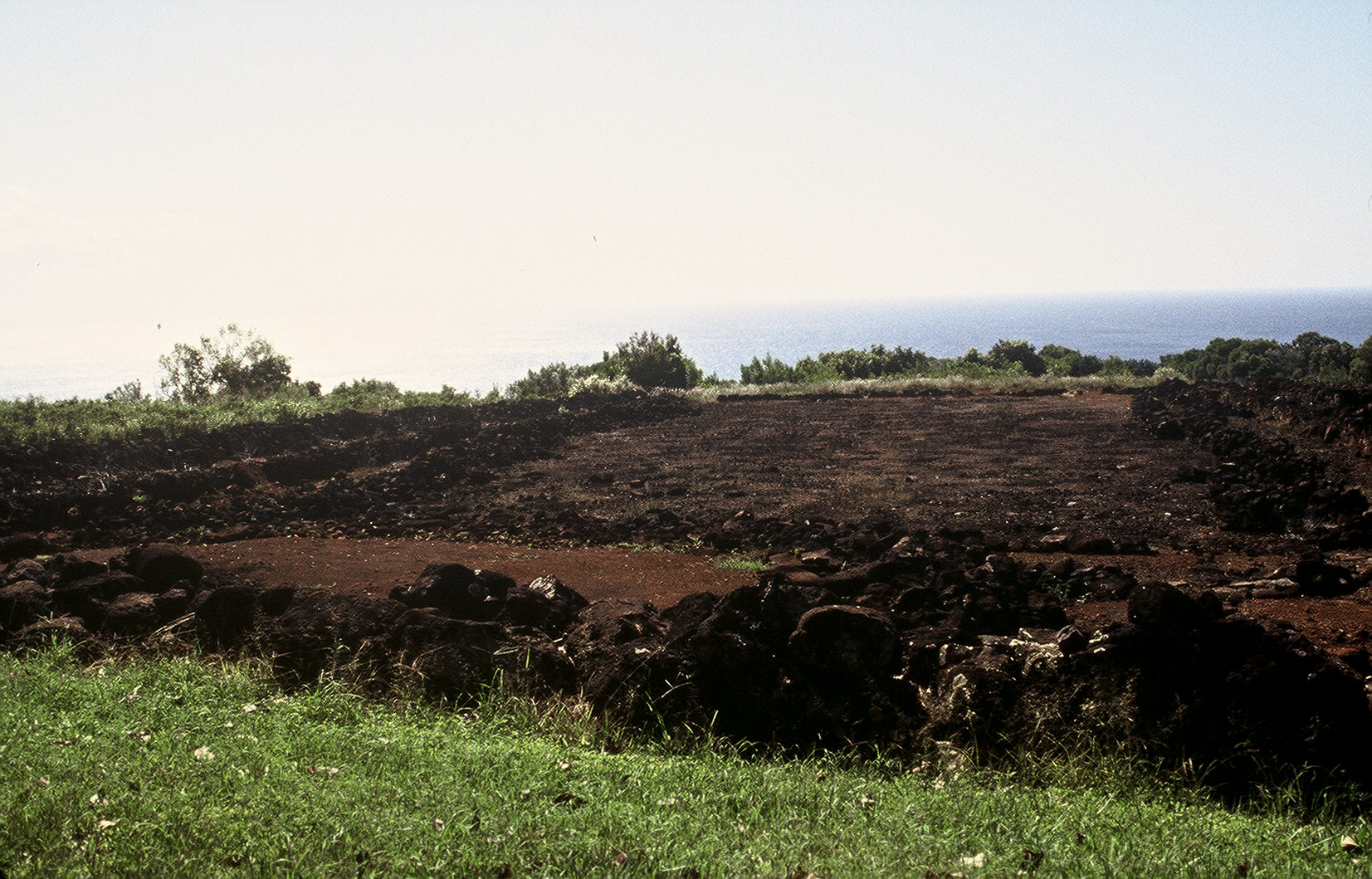 Puʻu o Mahuka Heiau State Monument State Park