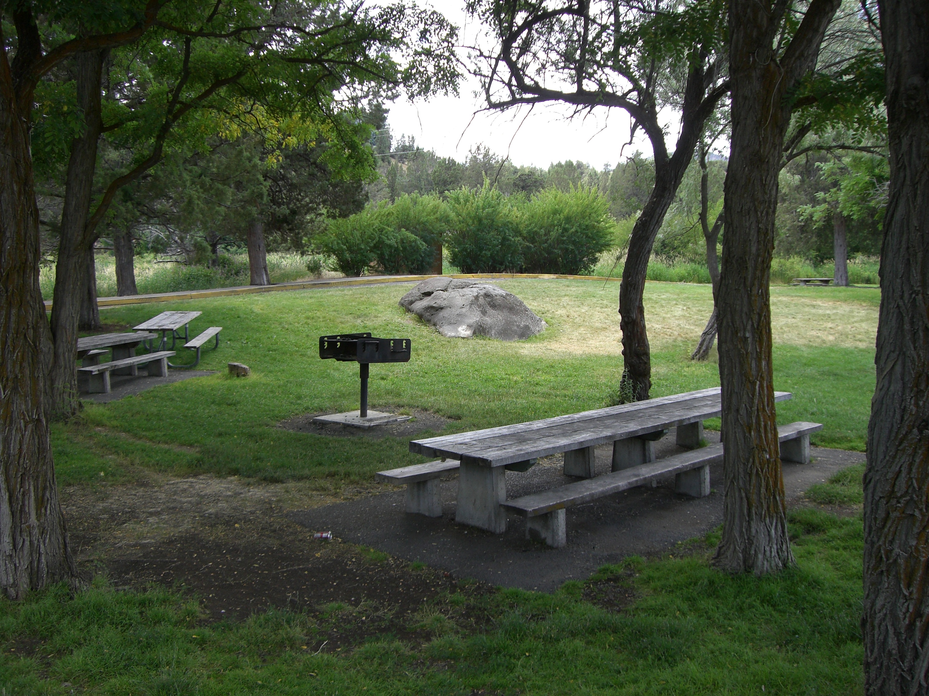 Cline Falls State Scenic Viewpoint State Park